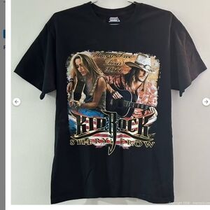 Kid Rock Sheryl Crow Black Graphic T-Shirt